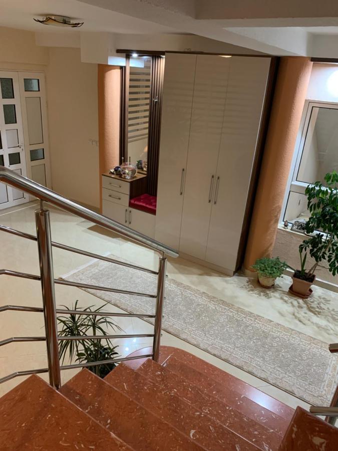 Guest House Nuhii أولتْسي المظهر الخارجي الصورة