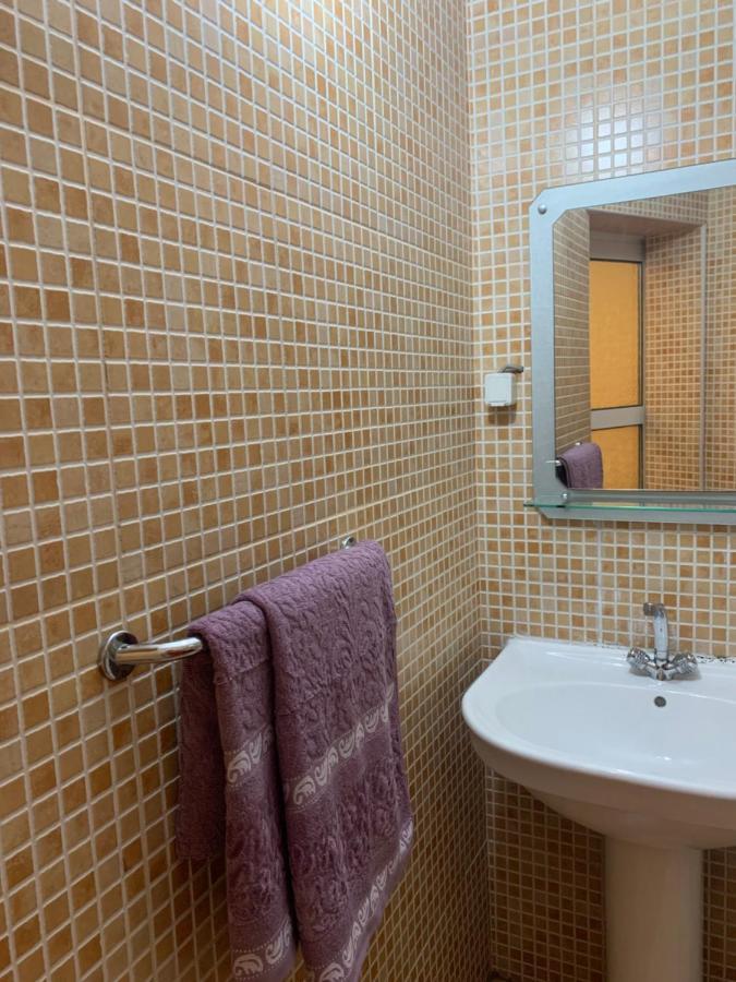 Guest House Nuhii أولتْسي المظهر الخارجي الصورة